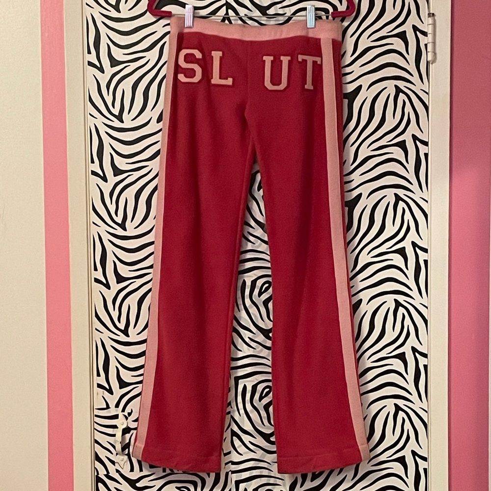 Trashy Lingerie sweatpants - Picture 11 of 12
